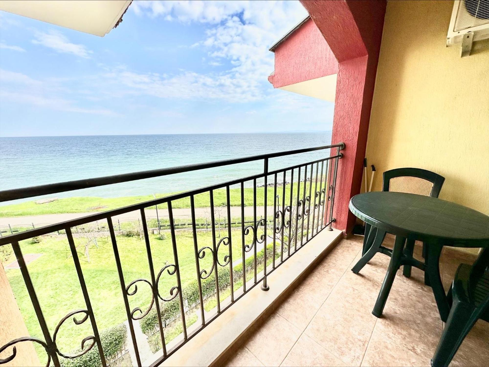 Menada Apartments In Marina Cape Ravda Exterior photo